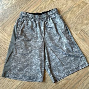 Boys Reebok Athletic Shorts, Size Small (8-10) in Grey